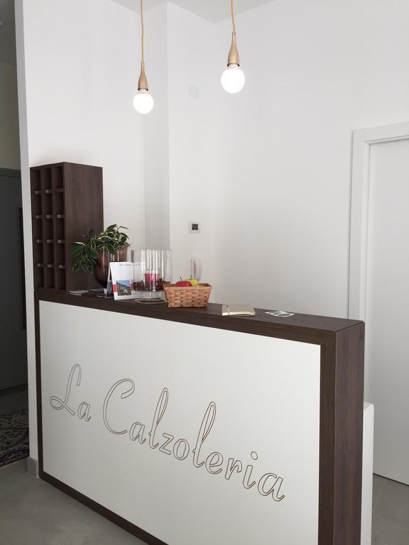 R&B La Calzoleria Hotell Mori Exteriör bild
